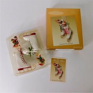 HALLMARK 2003 Keepsake Ornament Club Exclusive Christmas Skating To And Fro Mice